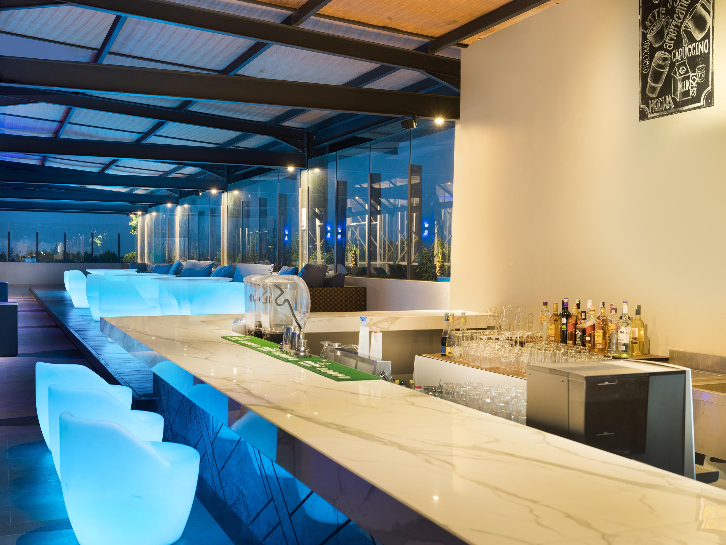 Mercure Centre Hotel 4*